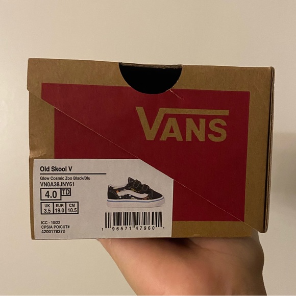 VANS Old Skool V - Glow Cosmic Zoo Black/Blu - Picture 2 of 6